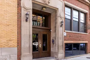 913 W Van Buren St, Chicago, IL 60607 - Photo 2