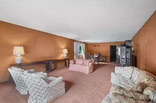 2350 Greenwood Rd, Northbrook, IL 60062 - Photo 6