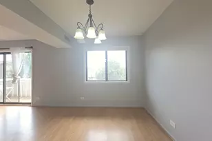 2000 Bayside Dr, Palatine, IL 60074 - Photo 10