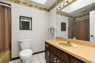 934 Regent St, New Lenox, IL 60451 - Photo 18