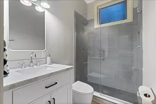 1355 W Erie St, Chicago, IL 60622 - Photo 26