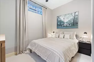 1355 W Erie St, Chicago, IL 60622 - Photo 24