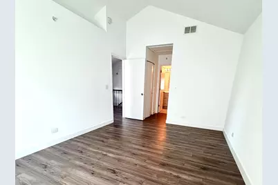 99 Cantal Court, Wheeling, IL 60090 - Photo 10