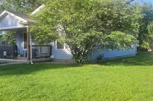 1302 N Champaign St, Champaign, IL 61820 - Photo 6