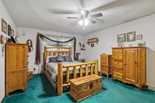 221 S Anderson Rd, New Lenox, IL 60451 - Photo 6