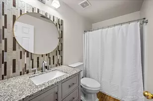2115 Vanderbilt Dr, Geneva, IL 60134 - Photo 16
