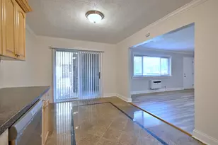 600 S York St, Elmhurst, IL 60126 - Photo 12