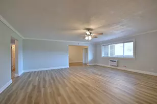 600 S York St, Elmhurst, IL 60126 - Photo 4