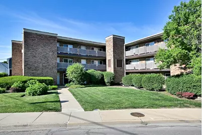 600 S York Street #2B, Elmhurst, IL 60126 - Photo 1