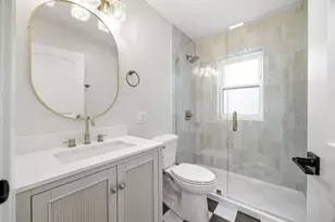 1562 Harding Rd, Northfield, IL 60093 - Photo 12