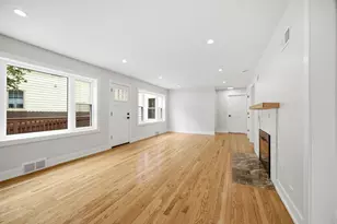 1562 Harding Rd, Northfield, IL 60093 - Photo 6