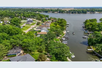 368 Holiday Drive, Lake Holiday, IL 60552 - Photo 6