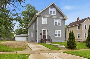 629 N Root St, Aurora, IL 60505 - Photo 2