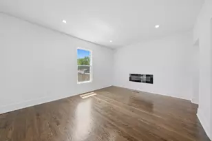 9925 S Beverly Ave, Chicago, IL 60643 - Photo 8
