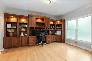 706 Norway Pl, Oswego, IL 60543 - Photo 16