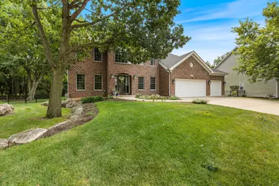 706 Norway Place, Oswego, IL 60543 - Photo 2