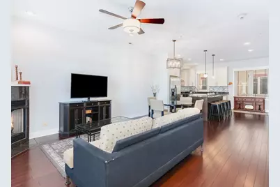 922 Warren Avenue #105, Downers Grove, IL 60515 - Photo 6