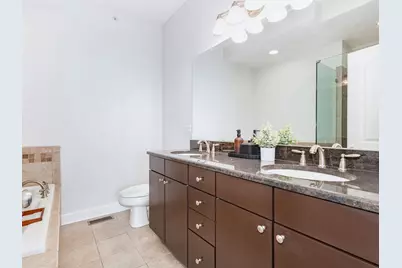 922 Warren Avenue #105, Downers Grove, IL 60515 - Photo 16