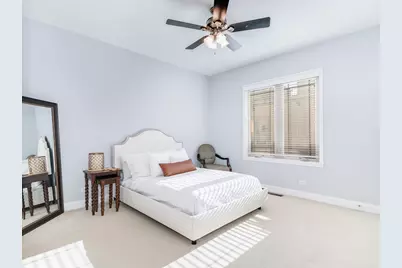 922 Warren Avenue #105, Downers Grove, IL 60515 - Photo 14