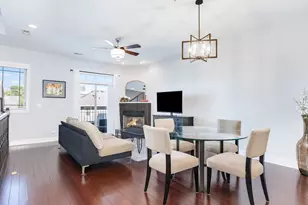 922 Warren Ave, Downers Grove, IL 60515 - Photo 10