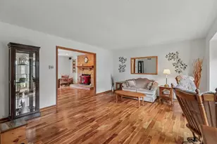 31W003 Irving Park Rd, Elgin, IL 60120 - Photo 14