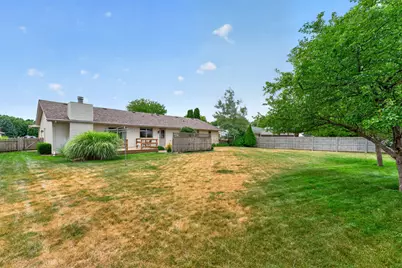4930 Minns, Machesney Park, IL 61115 - Photo 32