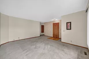 4930 Minns, Machesney Park, IL 61115 - Photo 6