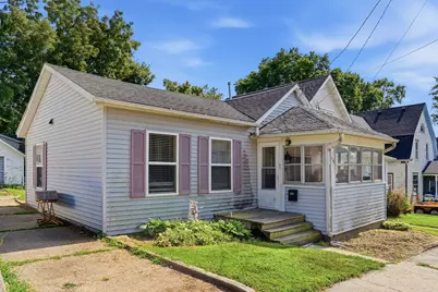 418 E 3rd Street, Dixon, IL 61021 - Photo 1