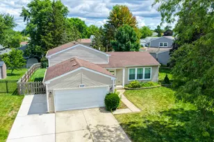 2122 Kensington Dr, Schaumburg, IL 60194 - Photo 42