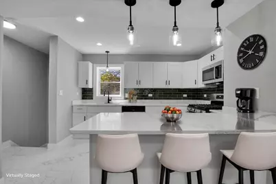 735 E 105th Street, Chicago, IL 60628 - Photo 10