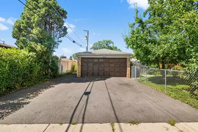 2196 Spruce Avenue, Des Plaines, IL 60018 - Photo 36