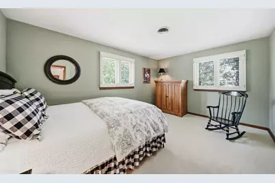 534 E Forest Avenue, Wheaton, IL 60187 - Photo 22