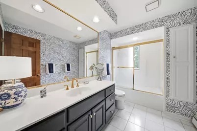 534 E Forest Avenue, Wheaton, IL 60187 - Photo 20