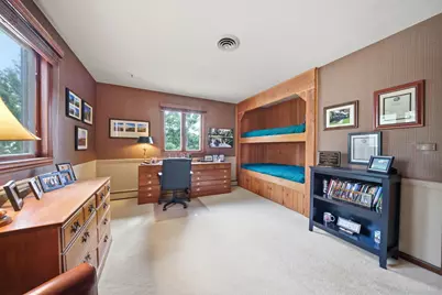 534 E Forest Avenue, Wheaton, IL 60187 - Photo 24