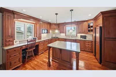 534 E Forest Avenue, Wheaton, IL 60187 - Photo 8