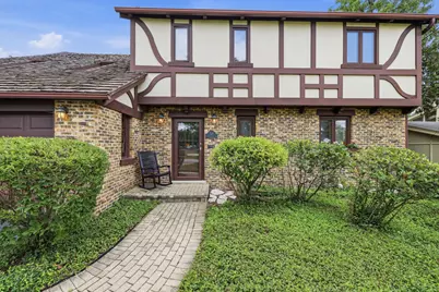 534 E Forest Avenue, Wheaton, IL 60187 - Photo 2