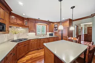 534 E Forest Ave, Wheaton, IL 60187 - Photo 10