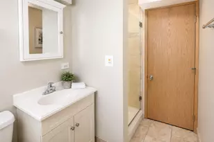 2125 Plainfield Dr, Des Plaines, IL 60018 - Photo 18