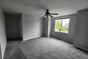 9434 Rich Ln, Orland Park, IL 60467 - Photo 6