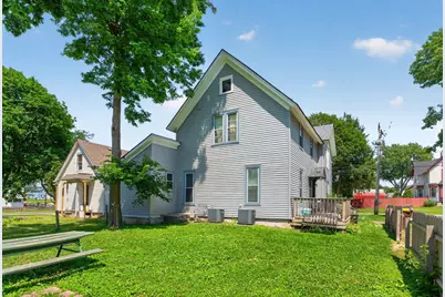 807 Garfield Avenue, Belvidere, IL 61008 - Photo 6