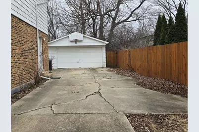 303 Jackson Street, Park Forest, IL 60466 - Photo 2