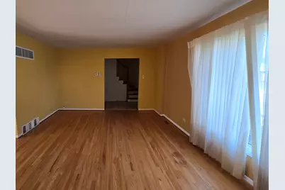303 Jackson Street, Park Forest, IL 60466 - Photo 4