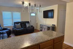 12628 S State St, Chicago, IL 60628 - Photo 4