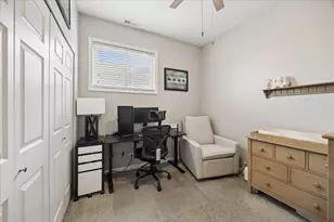 2724 W Cortez St, Chicago, IL 60622 - Photo 12