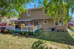 628 Primrose Ln, Schaumburg, IL 60194 - Photo 24