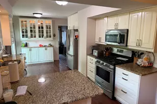 1927 Farmington Ct, Naperville, IL 60565 - Photo 6