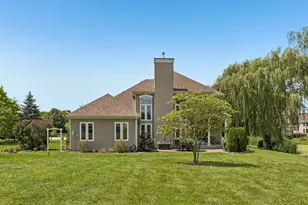 184 Bluebird Ct, Hawthorn Woods, IL 60047 - Photo 50