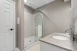 184 Bluebird Ct, Hawthorn Woods, IL 60047 - Photo 48