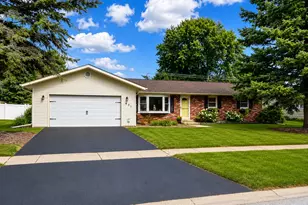 431 S Jean St, Peotone, IL 60468 - Photo 1