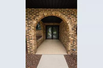 725 N Birchwood Road, Frankfort, IL 60423 - Photo 2
